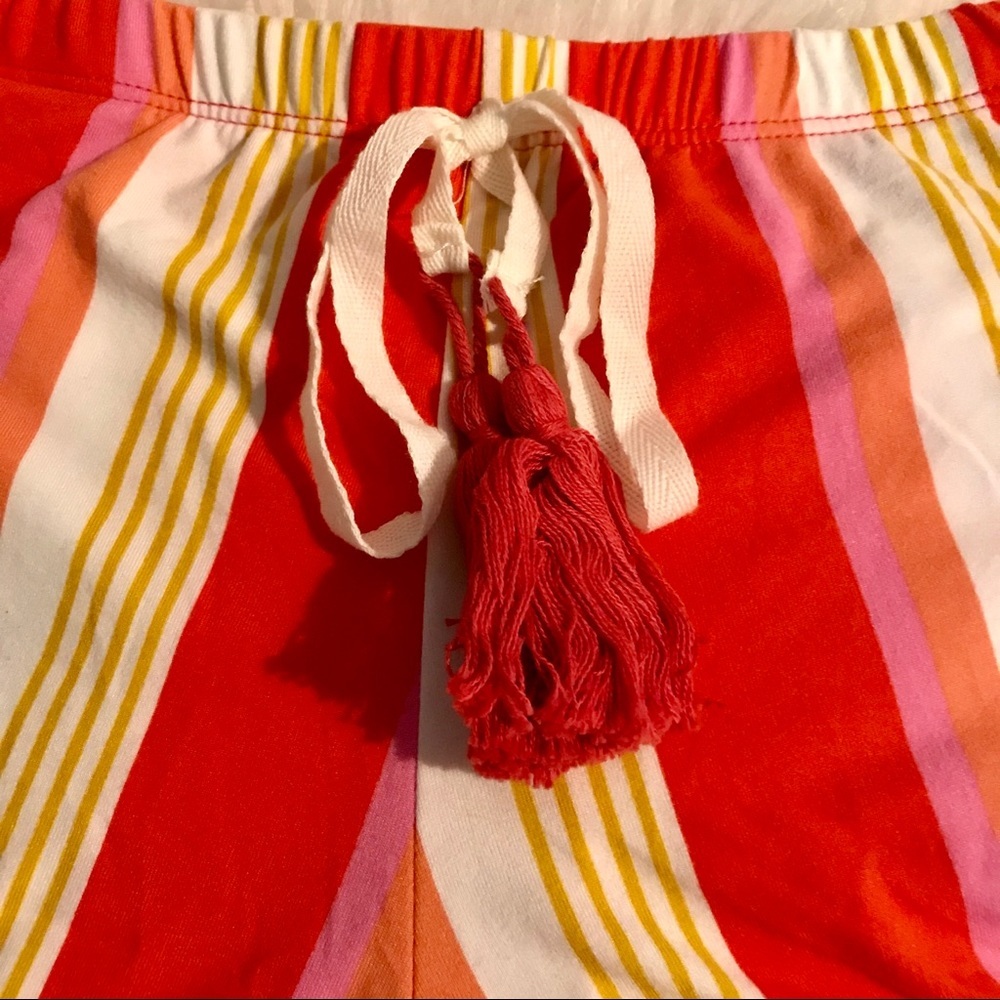 POOF NEW ♥️YORK NWOT Size M very very soft shorts, great for coverups - Picture 2 of 6